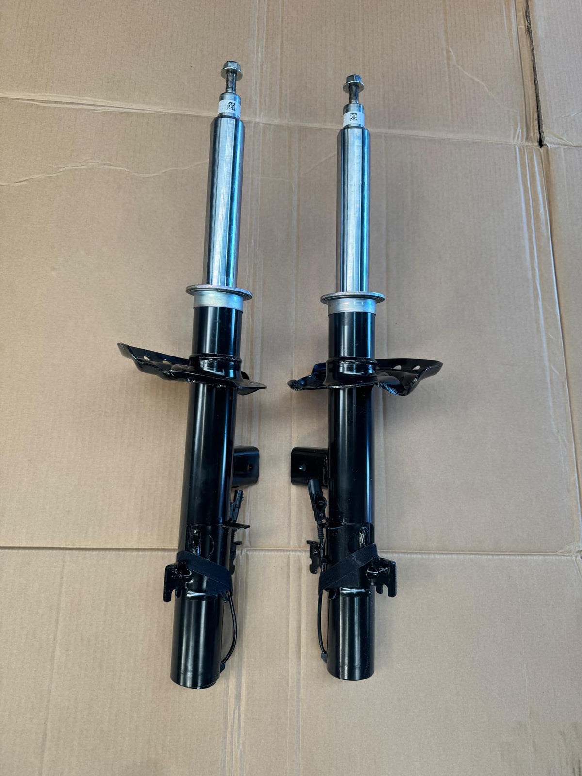 Evoque Dynamic Magnetic Suspension Shock Absorbers